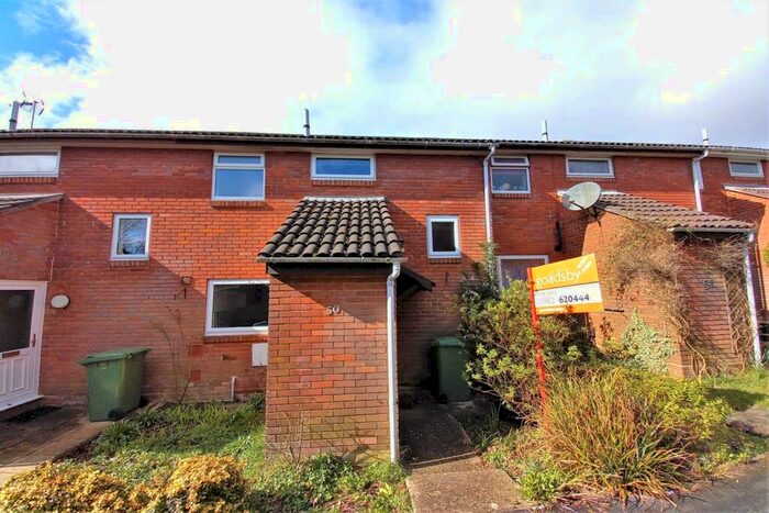2 Bedroom Terraced House To Rent In Badger Farm, SO22