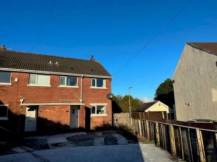 3 Bedroom Property To Rent In Harmin Park, Newtownabbey, BT36