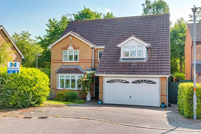 4 Bedroom Detached House For Sale In Hassocks Hedge, Hunsbury Meadows, Northampton, NN4