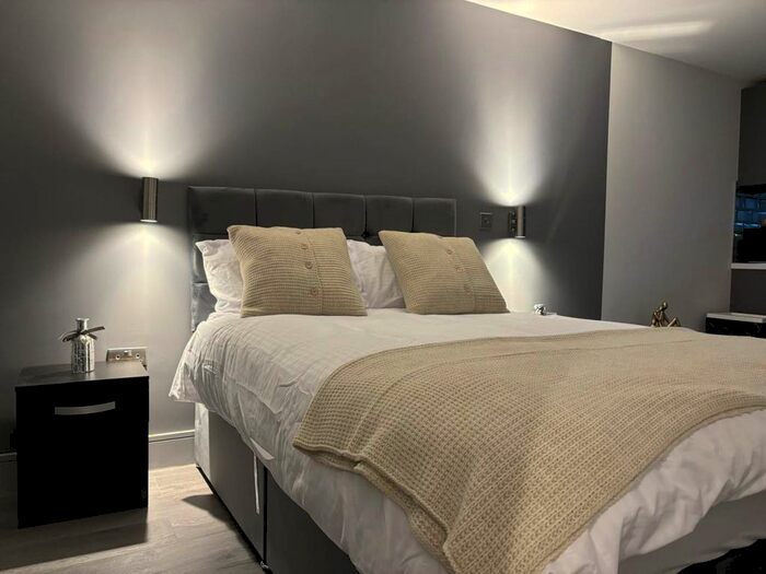 1 Bedroom Flat To Rent In Bolton Road, Bradford, BD1