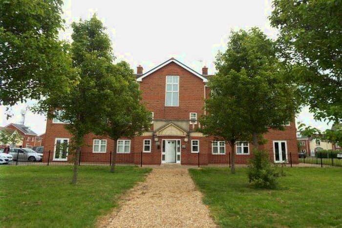 2 Bedroom Flat To Rent In Regency Square, Warrington WA5