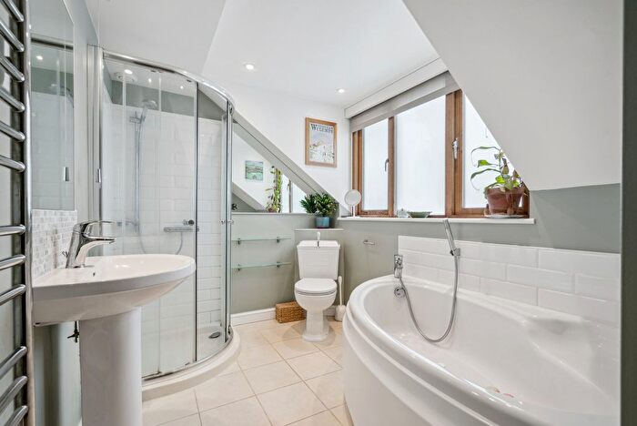 3 Bedroom Detached House For Sale In Kings Lane, Harwell, OX11