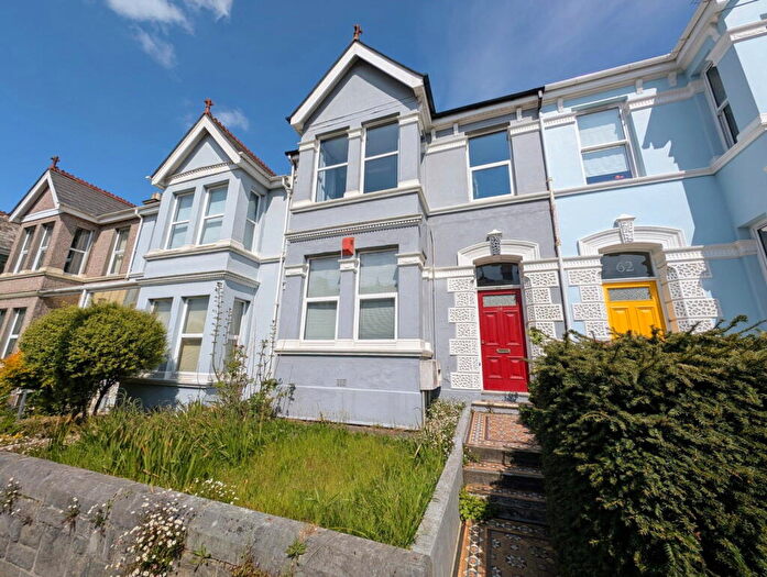 1 Bedroom Flat For Sale In Peverell Park Road, Plymouth, PL3