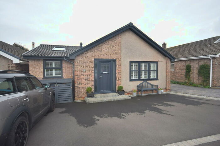 2 Bedroom Detached Bungalow For Sale In Beckermet Gardens, LA14