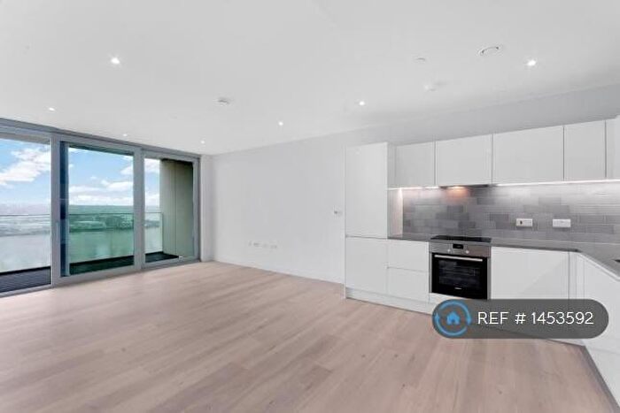 1 Bedroom Flat To Rent In Liner House, London, E16