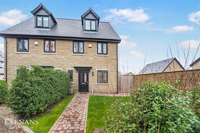 3 Bedroom Semi Detached House For Sale In Oakenhead Green, BB4