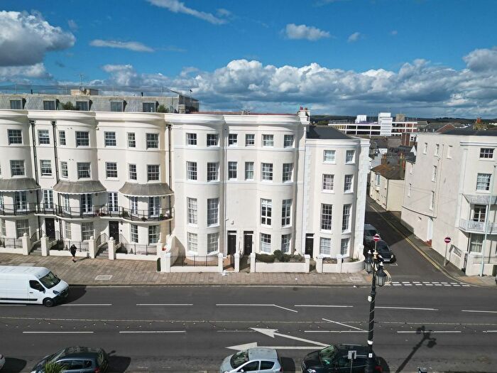 1 Bedroom Flat To Rent In Marine Parade, Worthing, BN11