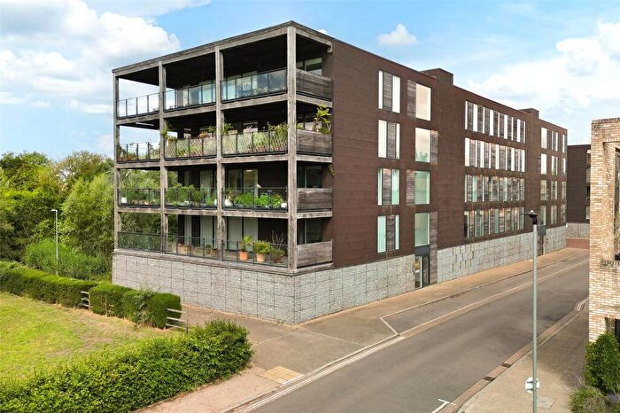 1 Bedroom Apartment To Rent In The Copper Building, Kingfisher Way, Cambridge, CB2