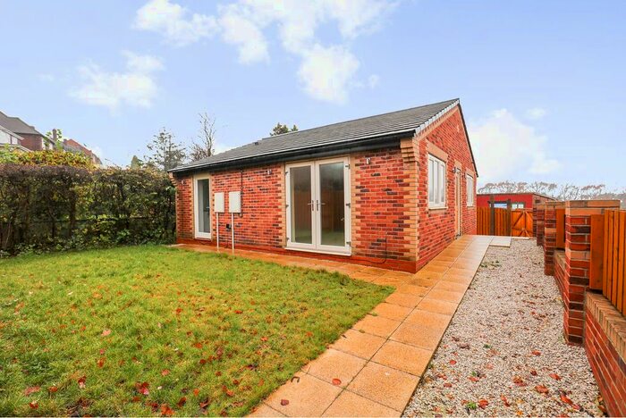 2 Bedroom Property To Rent In Herdings View, Sheffield S12