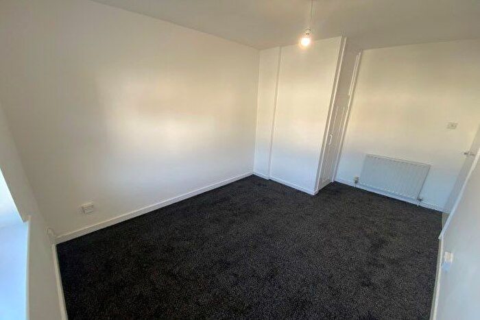 3 Bedroom Property To Rent In Slater Street, Willenhall, WV13