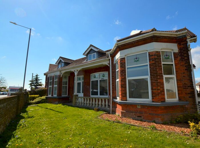 1 Bedroom Flat To Rent In Margate Road, Ramsgate, CT12