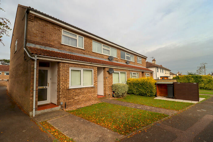 2 Bedroom Maisonette To Rent In King Edward Vii Road, Newmarket, CB8