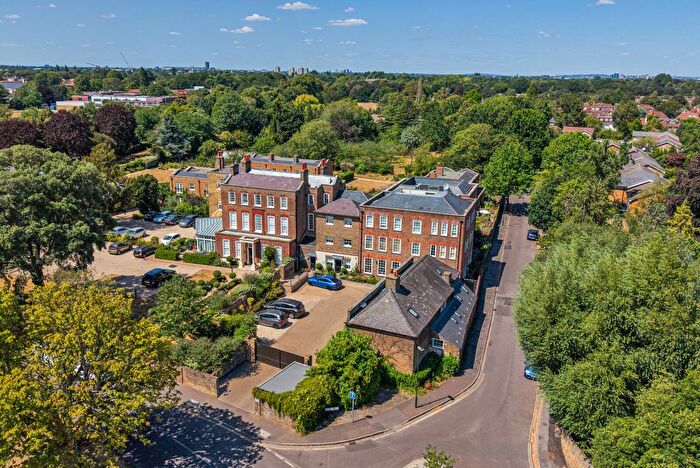 2 Bedroom Terraced House For Sale In Ham Common, Richmond, TW10