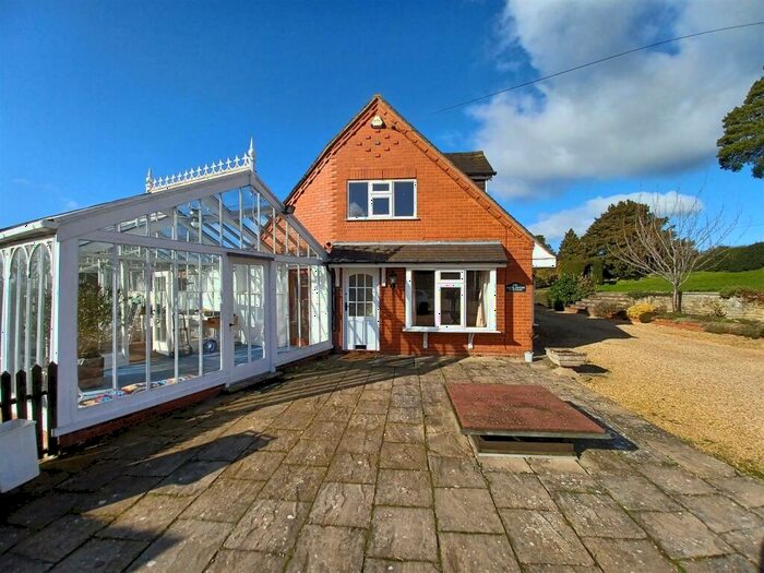 1 Bedroom Cottage To Rent In Gate House Cottage, Barston Lane, Solihull, West Midlands, B92