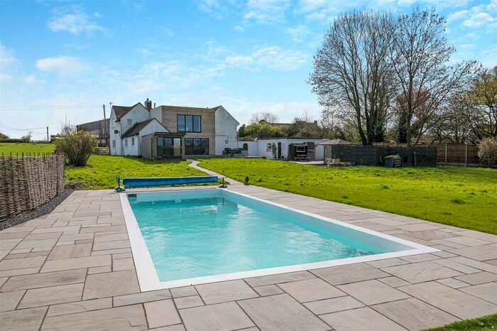 5 Bedroom Detached House For Sale In Rodley, Westbury-On-Severn, GL14