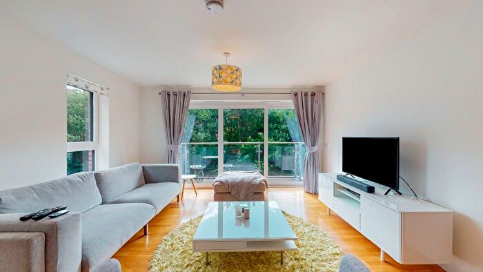 2 Bedroom Flat To Rent In Shrubhill Walk, Leith, Edinburgh, EH7