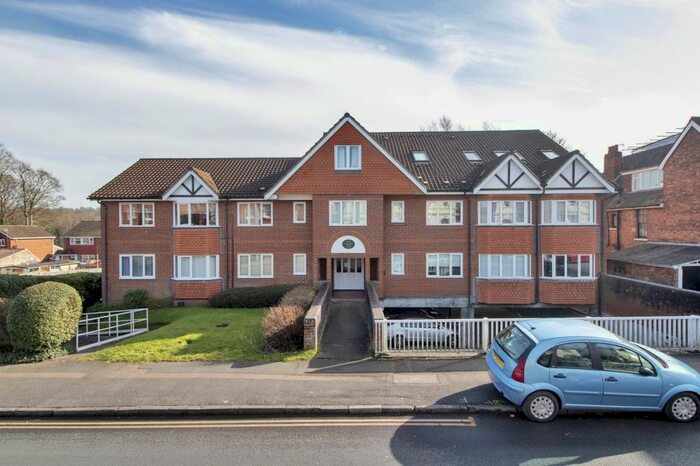 1 Bedroom Flat To Rent In Upper Grosvenor Road, Tunbridge Wells, TN1