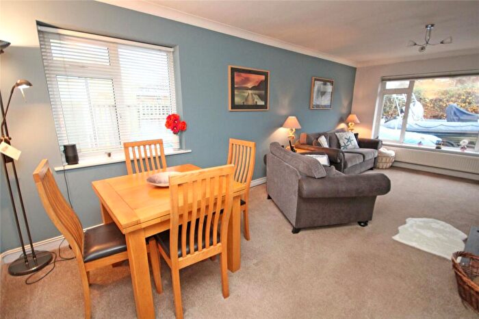 2 Bedroom Bungalow For Sale In Mallard Close, Hordle, Lymington, Hampshire, SO41