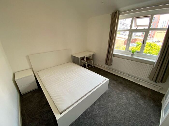1 Bedroom Property To Rent In Talbot Lane, Leicester, LE1