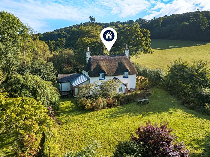 3 Bedroom Detached House For Sale In Hele, Exeter, EX5