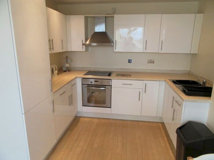 2 Bedroom Flat To Rent In Pugh Buildings, 23 Cowell Street, Llanelli . SA15
