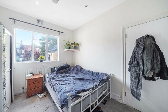 4 Bedroom Terraced House To Rent In Landcroft Road, East Dulwich, London, SE22