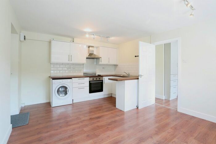 1 Bedroom Flat To Rent In Firdale Road, Northwich, CW8