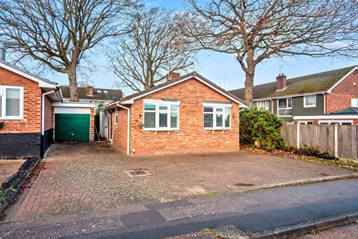 2 Bedroom Bungalow For Sale In Long Catlis Road, Rainham, Gillingham, ME8