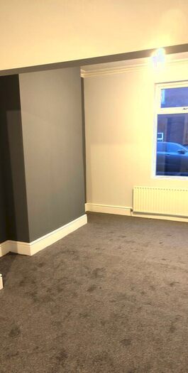 2 Bedroom Terraced House To Rent In Grainger Street, DL1