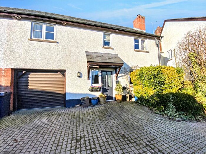 4 Bedroom Semi-Detached House For Sale In Eastwick Barton, Nomansland, Tiverton, Devon, EX16