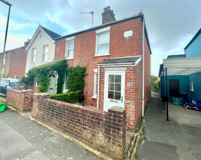 2 Bedroom Terraced House To Rent In Westfield Road, Lymington, Hampshire, SO41