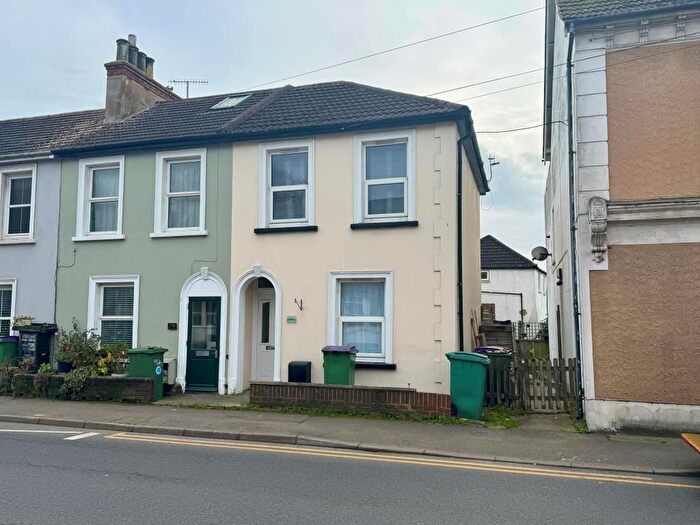 2 Bedroom End Terrace House For Sale In Seabrook Road, Seabrook, Hythe, Kent, CT21