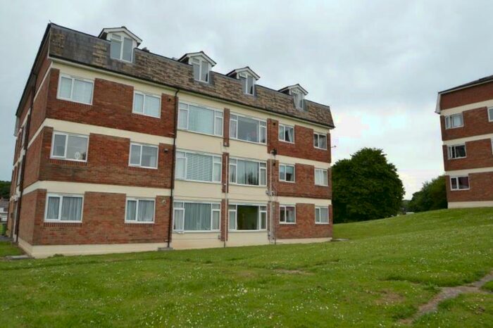 2 Bedroom Flat To Rent In Devizes House, Wylye Road, Tidworth, SP9