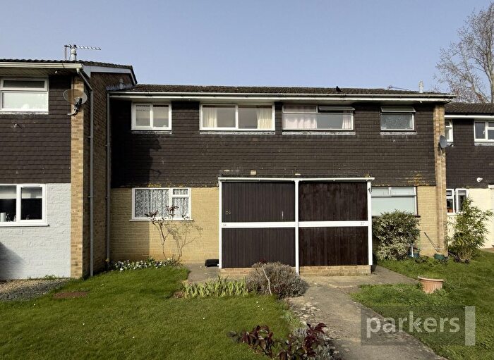 3 Bedroom Terraced House For Sale In Hanborough Close, Eynsham, Witney, Oxfordshire, OX29