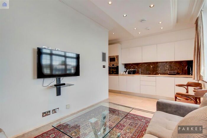 2 Bedroom Flat To Rent In Kendal Street, London, W2