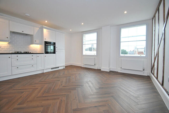 2 Bedroom Apartment To Rent In Church Street, Biggleswade, SG18