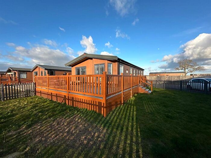 2 Bedroom Park Home For Sale In Pettaugh Road, Stonham Aspal, Stowmarket, IP14