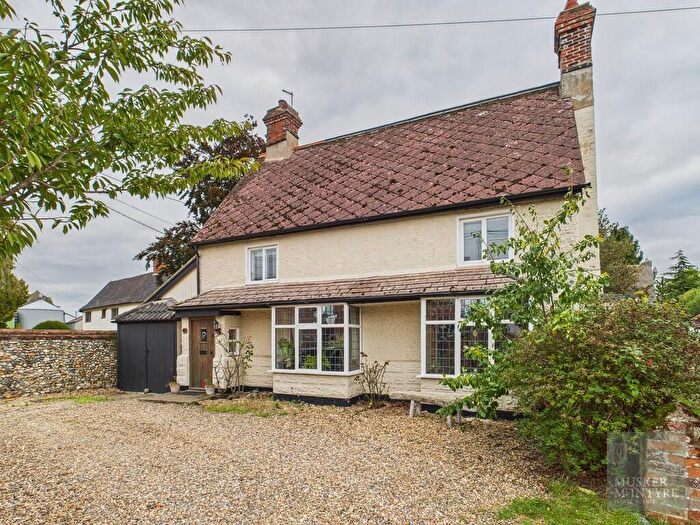 4 Bedroom Cottage For Sale In High Road, Needham, IP20