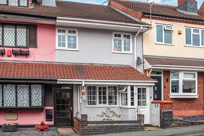 3 Bedroom Terraced House For Sale In Barnett Street, Stourbridge, West Midlands, DY8