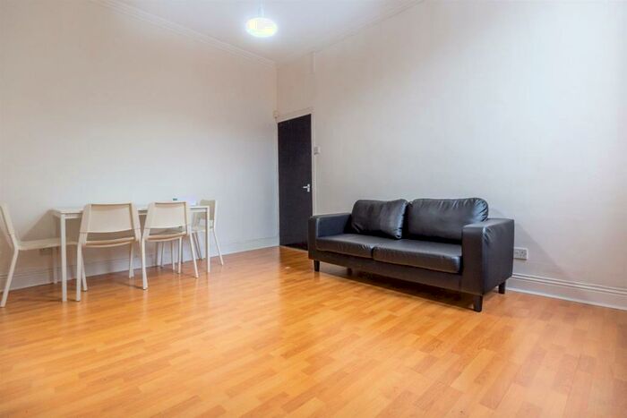 4 Bedroom Maisonette To Rent In - Tamworth Road, Arthurs Hill, NE4