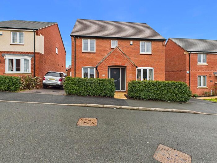 4 Bedroom Detached House For Sale In Pritchett Drive, Littleover, DE23