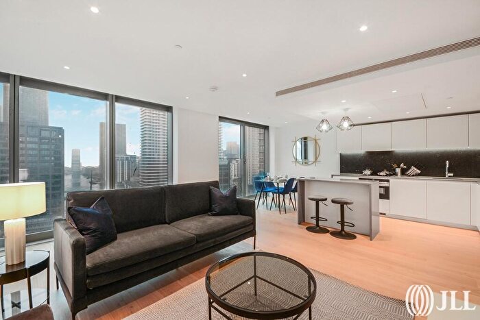 2 Bedroom Flat To Rent In Landmark Pinnacle, Marsh Wall, E14