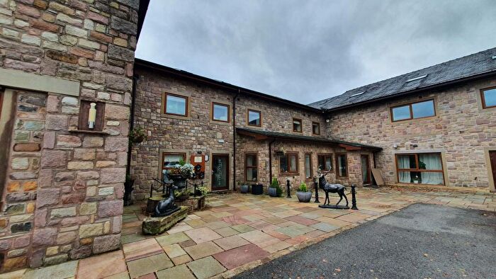 2 Bedroom Apartment To Rent In Oak Royal, Withnell, PR6