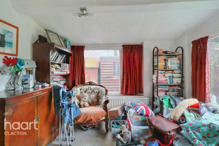 5 Bedroom Detached House For Sale In Hall Lane, Walton On The Naze, CO14