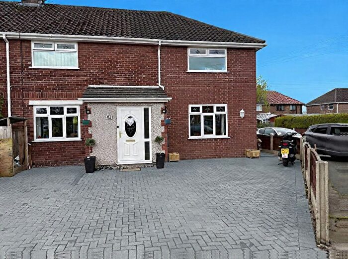 4 Bedroom Semi-Detached House For Sale In Langford Road, Lostock Gralam, Northwich, CW9