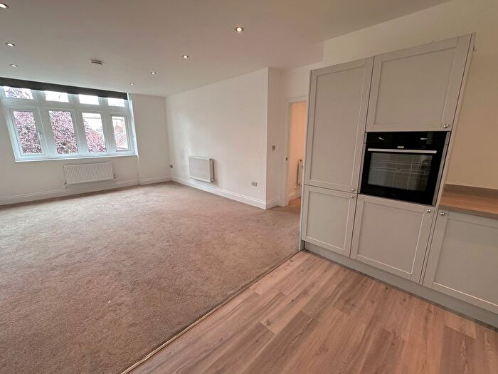 3 Bedroom Flat To Rent In St. Marys Gate, Derby, DE1