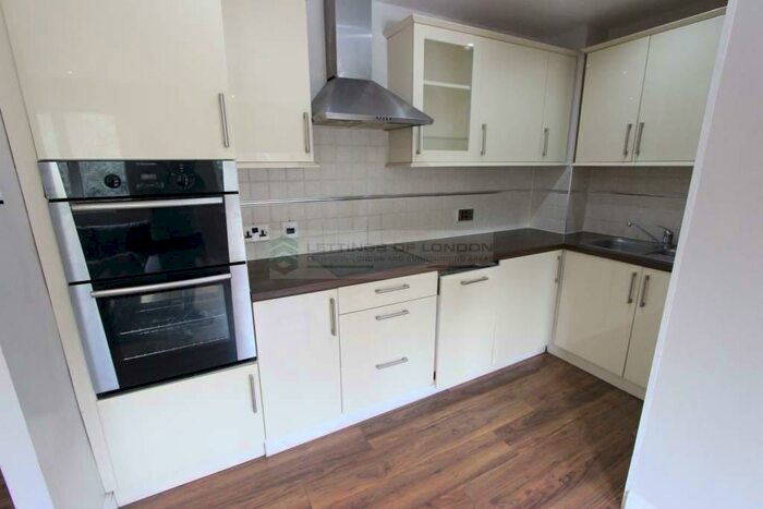 1 Bedroom Apartment To Rent In Teresa Gardens, Waltham Cross, EN8