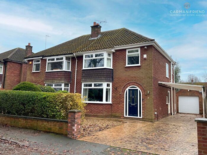 3 Bedroom Semi-Detached House For Sale In Pear Tree Way, Newton, CH2