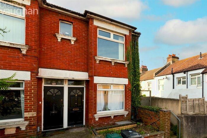 3 Bedroom Flat To Rent In Milner Road, Brighton, BN2