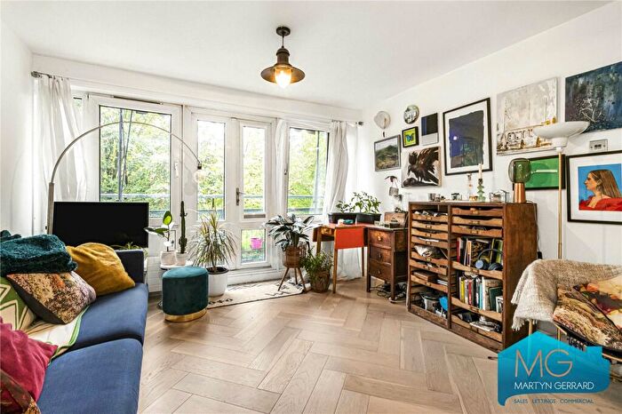 1 Bedroom Apartment For Sale In Wellesley Road, Kentish Town, NW5